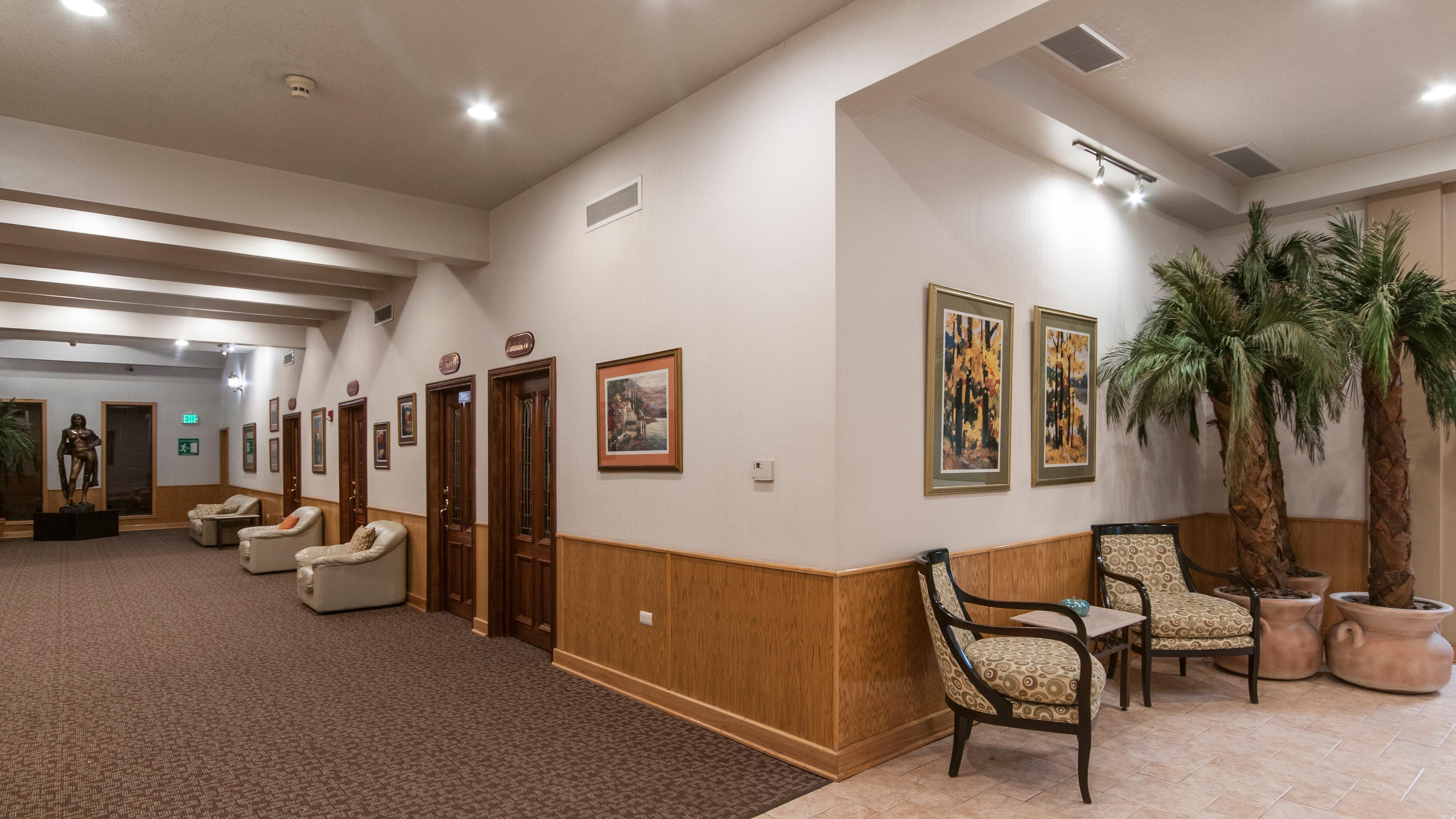 Holiday Inn Express Chihuahua By Ihg Экстерьер фото